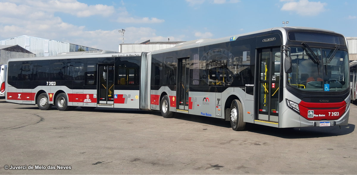 Novo ônibus Articulado de 23 metros da Viação Metrópole Paulista